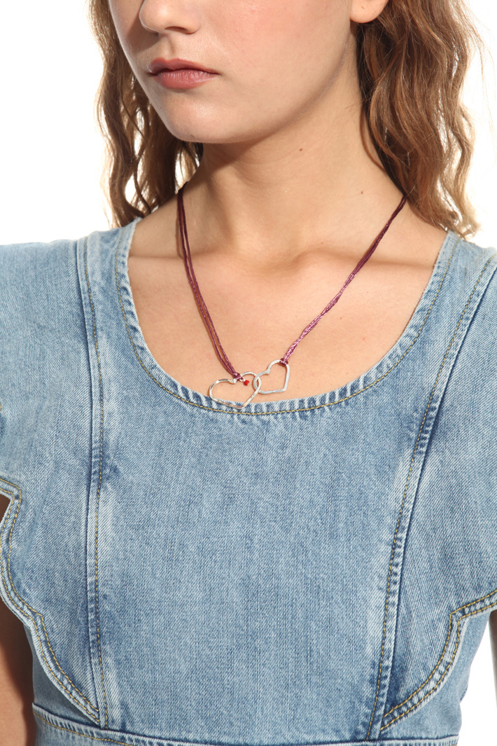 Collana con cuori in metallo Fashion Market Collana con cuori in metallo Fashion Market