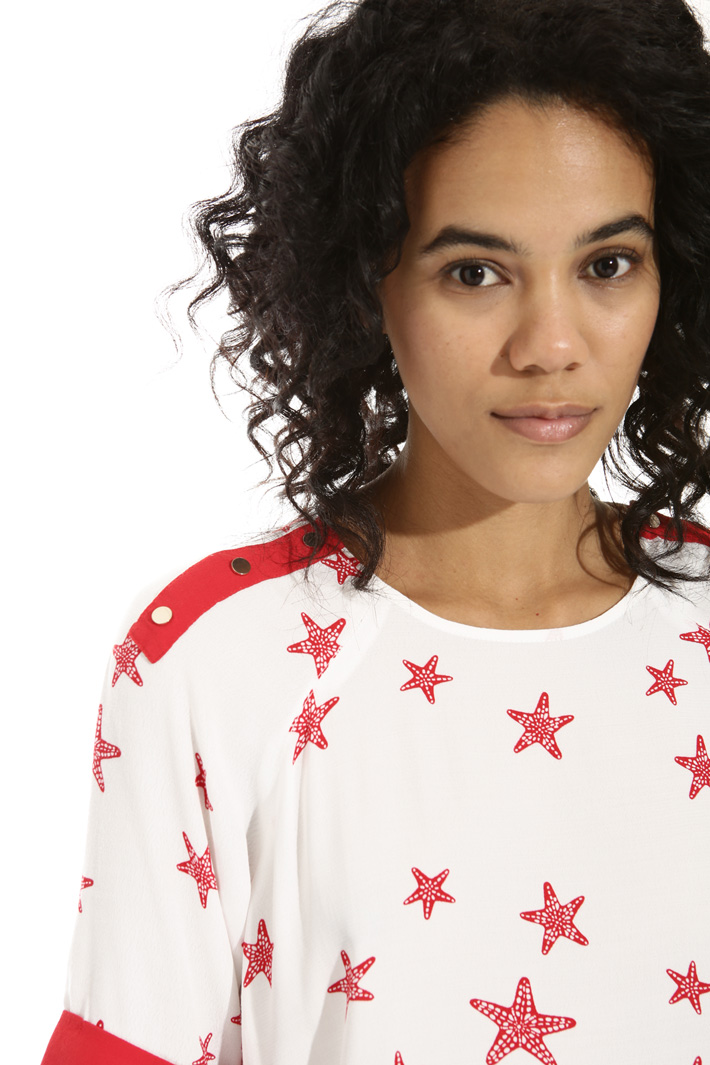 Top svasato in fluido crepe Fashion Market Top svasato in fluido crepe Fashion Market