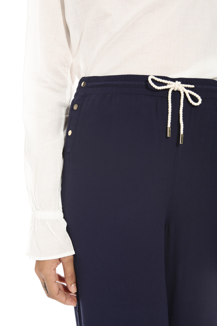 Pantalone in fluido crepe Fashion Market Pantalone in fluido crepe Fashion Market