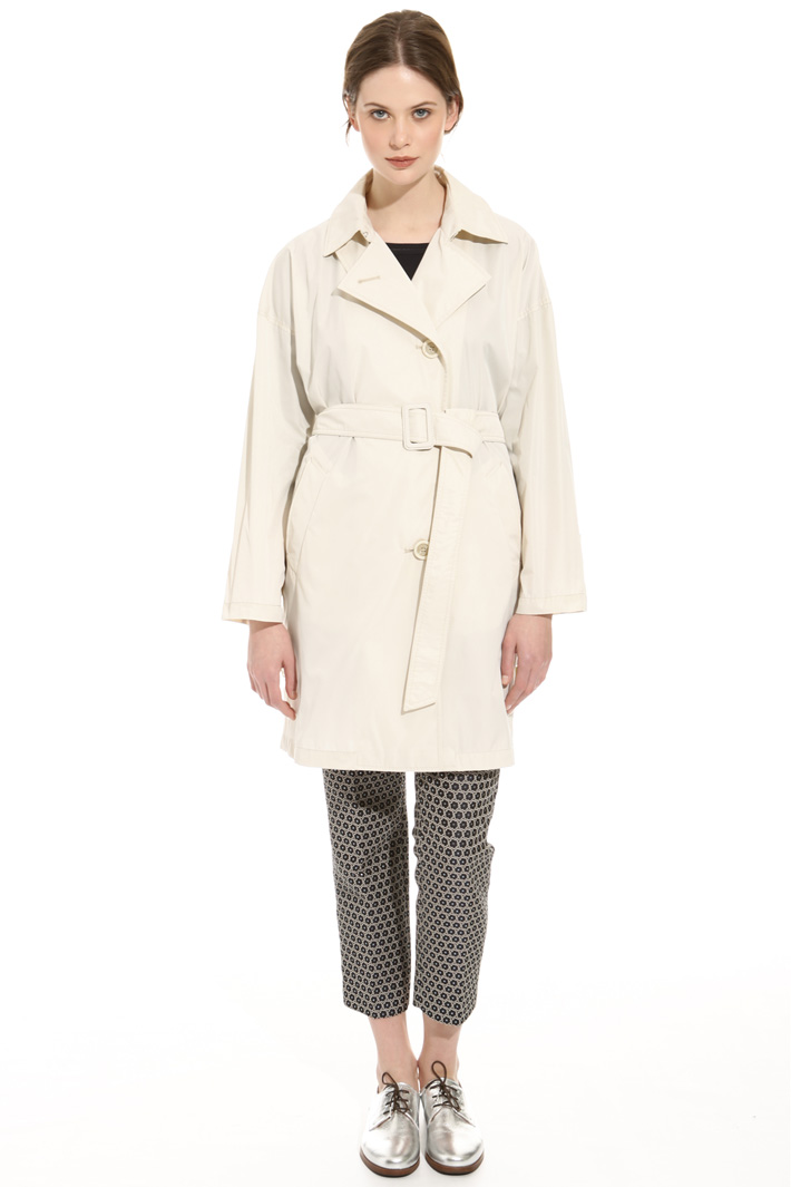 Trench in tessuto antigoccia Fashion Market Trench in tessuto antigoccia Fashion Market