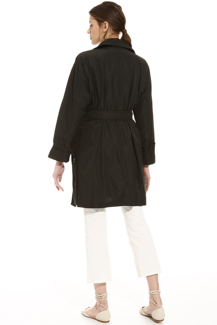 Trench in tessuto antigoccia Fashion Market Trench in tessuto antigoccia Fashion Market