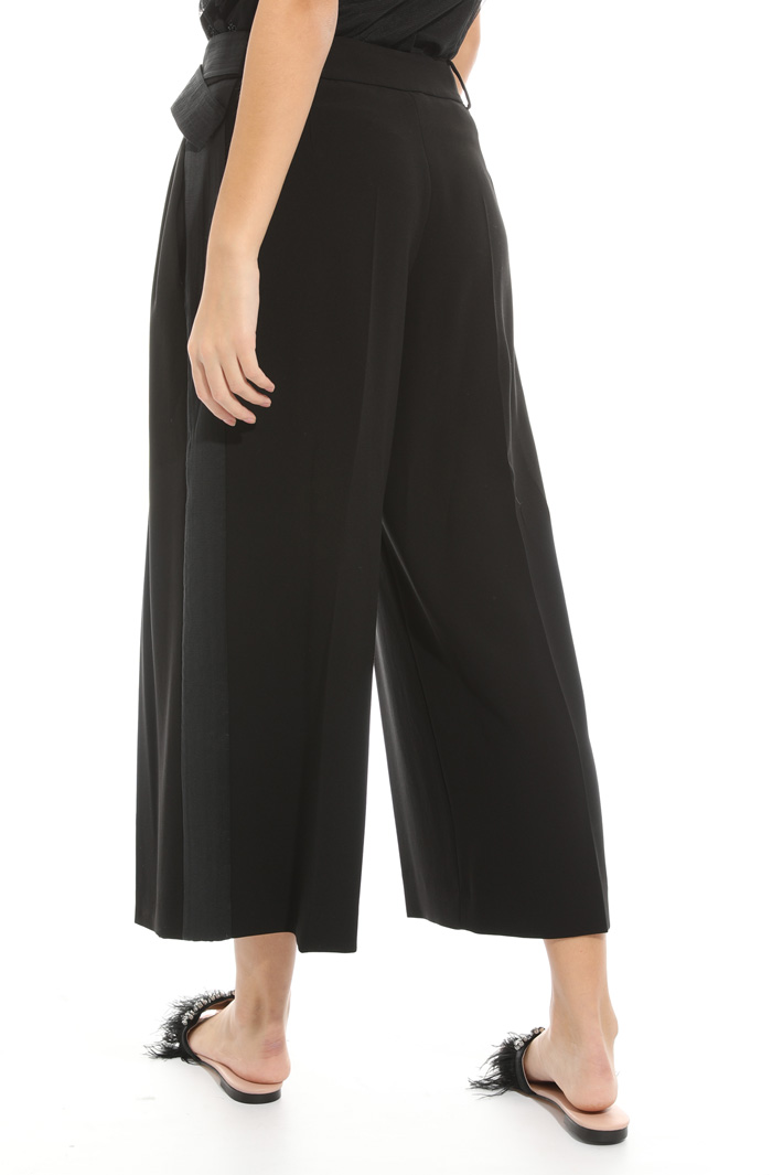 Pantalone ampio in cady fluido Fashion Market Pantalone ampio in cady fluido Fashion Market