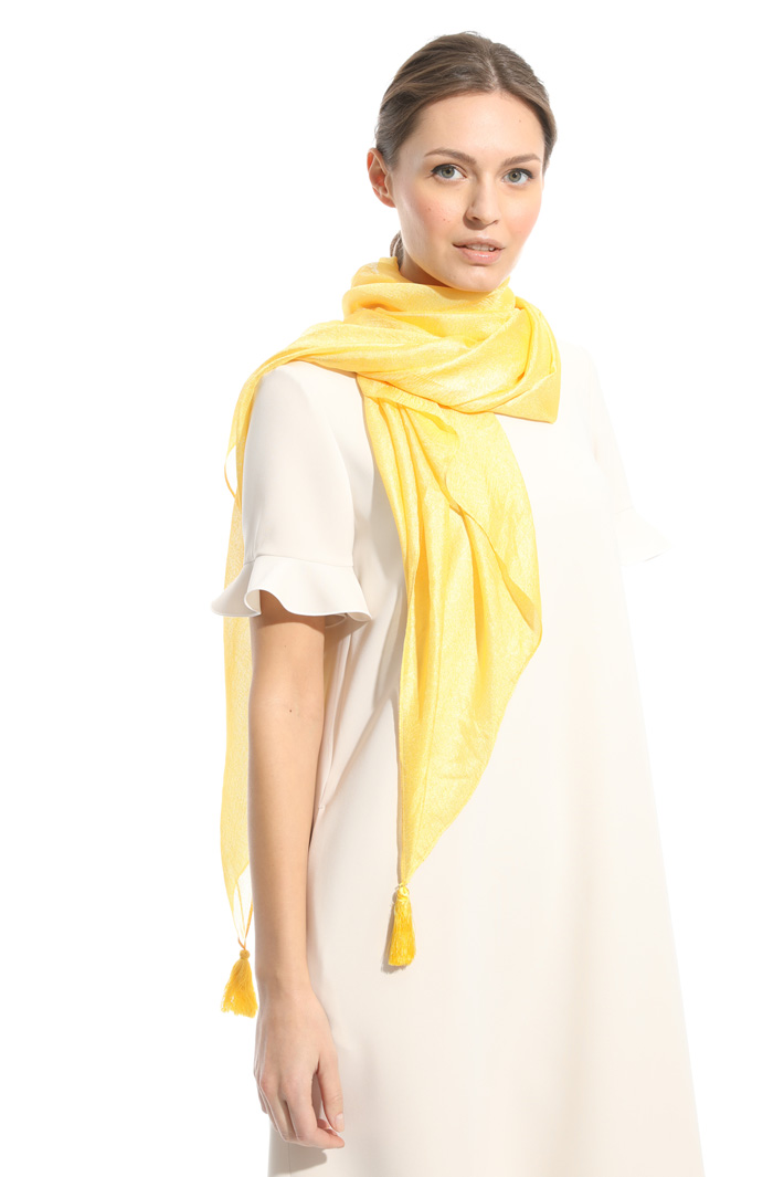 Sciarpa lucida con nappe Fashion Market Sciarpa lucida con nappe Fashion Market