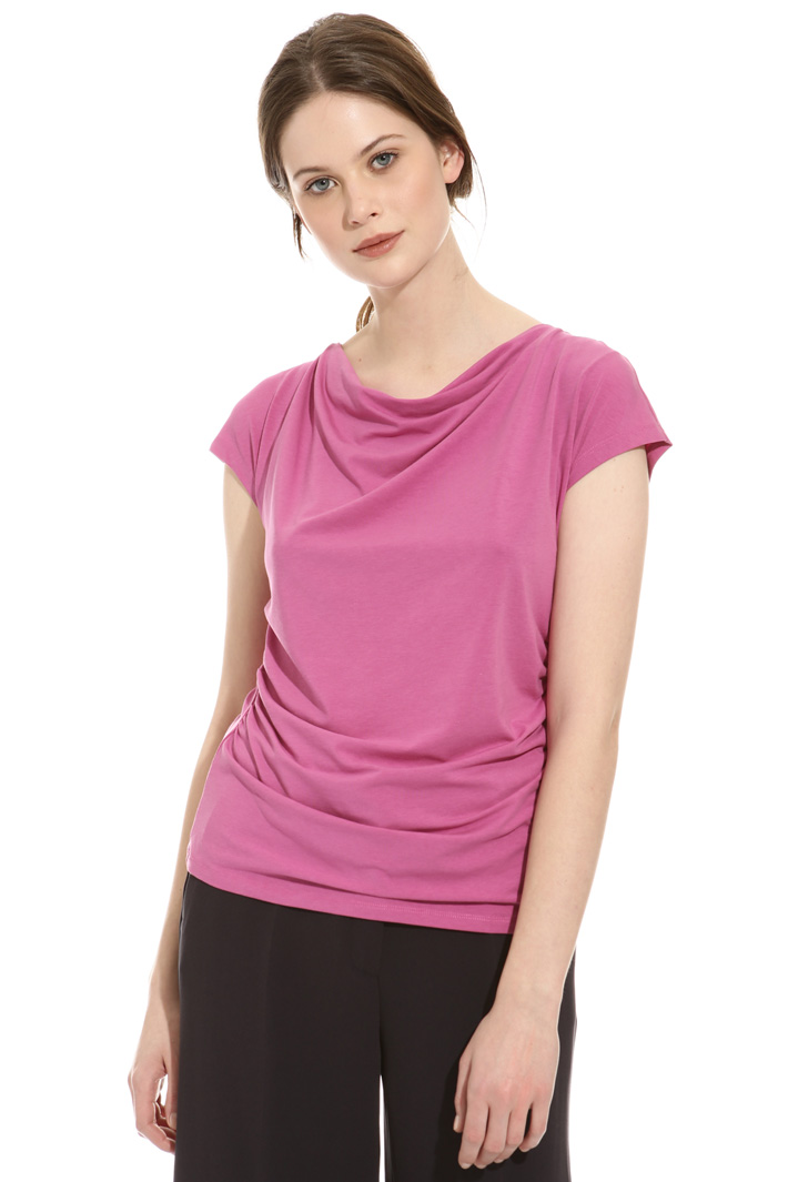 T-shirt con scollo morbido Fashion Market T-shirt con scollo morbido Fashion Market