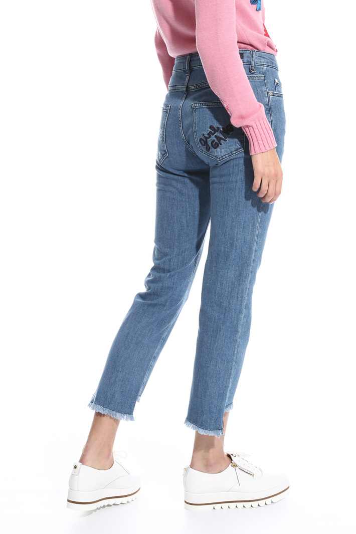 Jeans con fondo sfrangiato Fashion Market Jeans con fondo sfrangiato Fashion Market