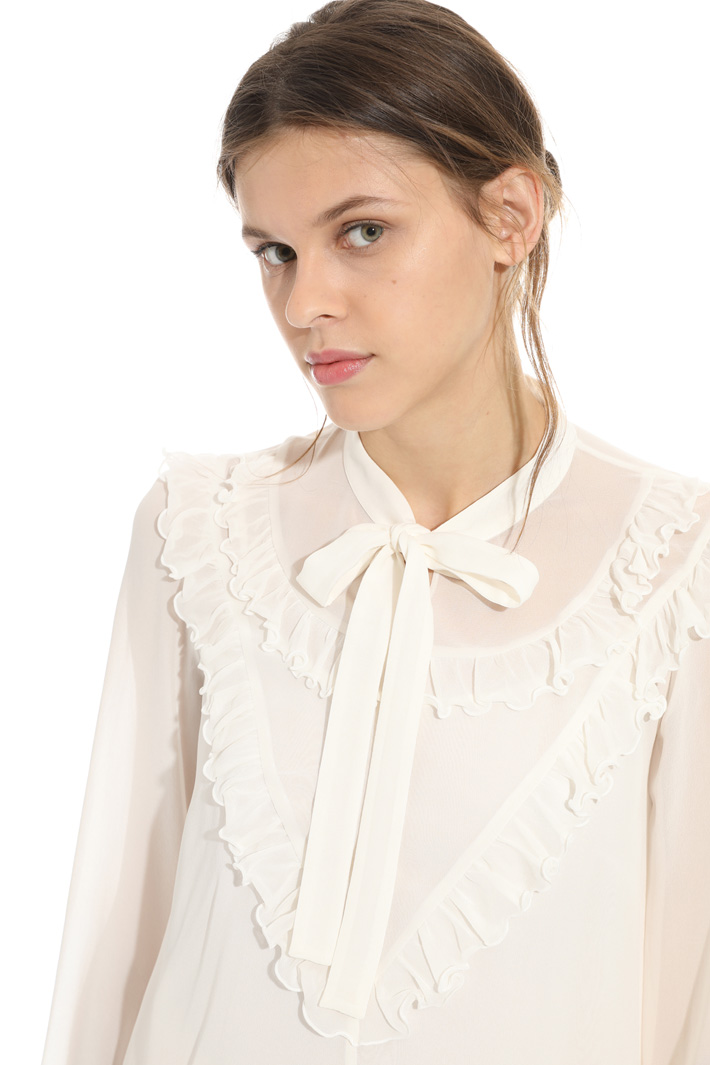 Blusa in seta con ruches Fashion Market Blusa in seta con ruches Fashion Market