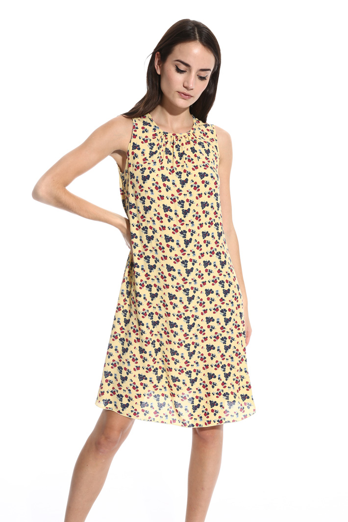 Abito con maglia abbinata Fashion Market Abito con maglia abbinata Fashion Market