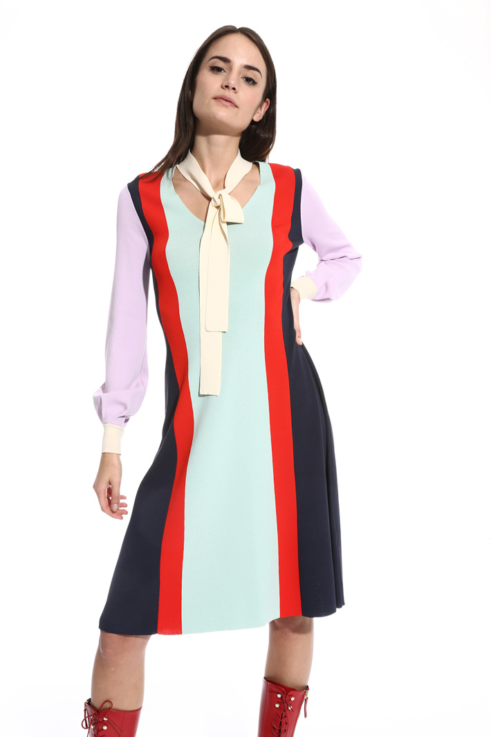 Abito in maglia color block Fashion Market Abito in maglia color block Fashion Market
