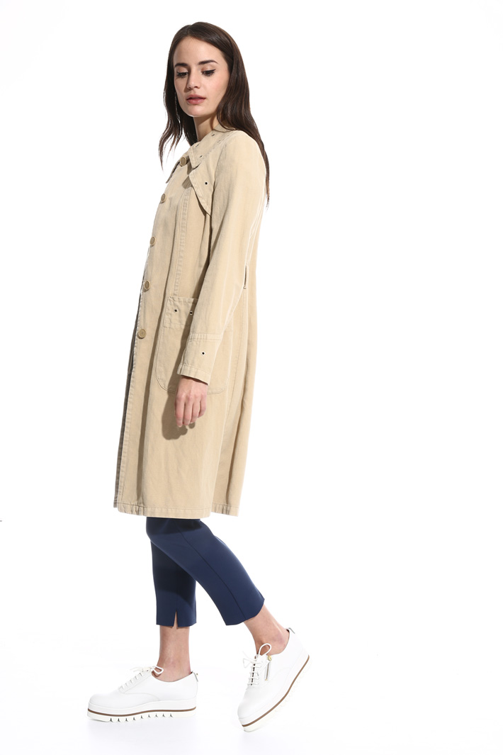 Trench con occhielli metallici Fashion Market Trench con occhielli metallici Fashion Market