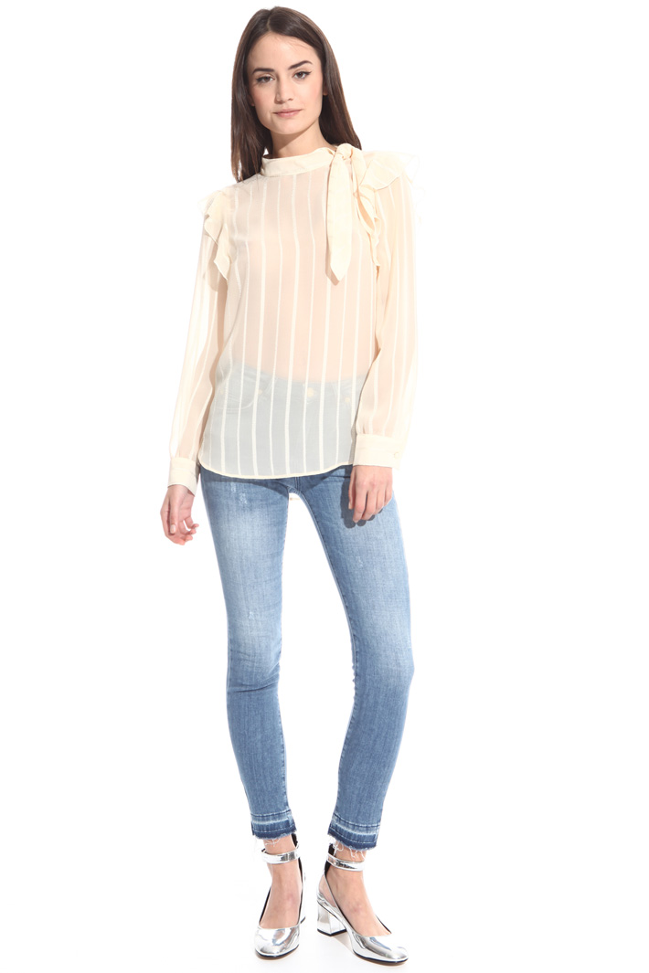 Blusa in crepe operata Fashion Market Blusa in crepe operata Fashion Market