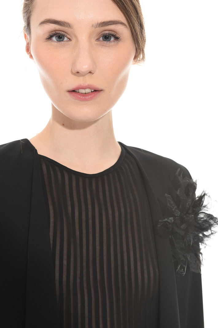 Giacca con spilla coordinata Fashion Market Giacca con spilla coordinata Fashion Market