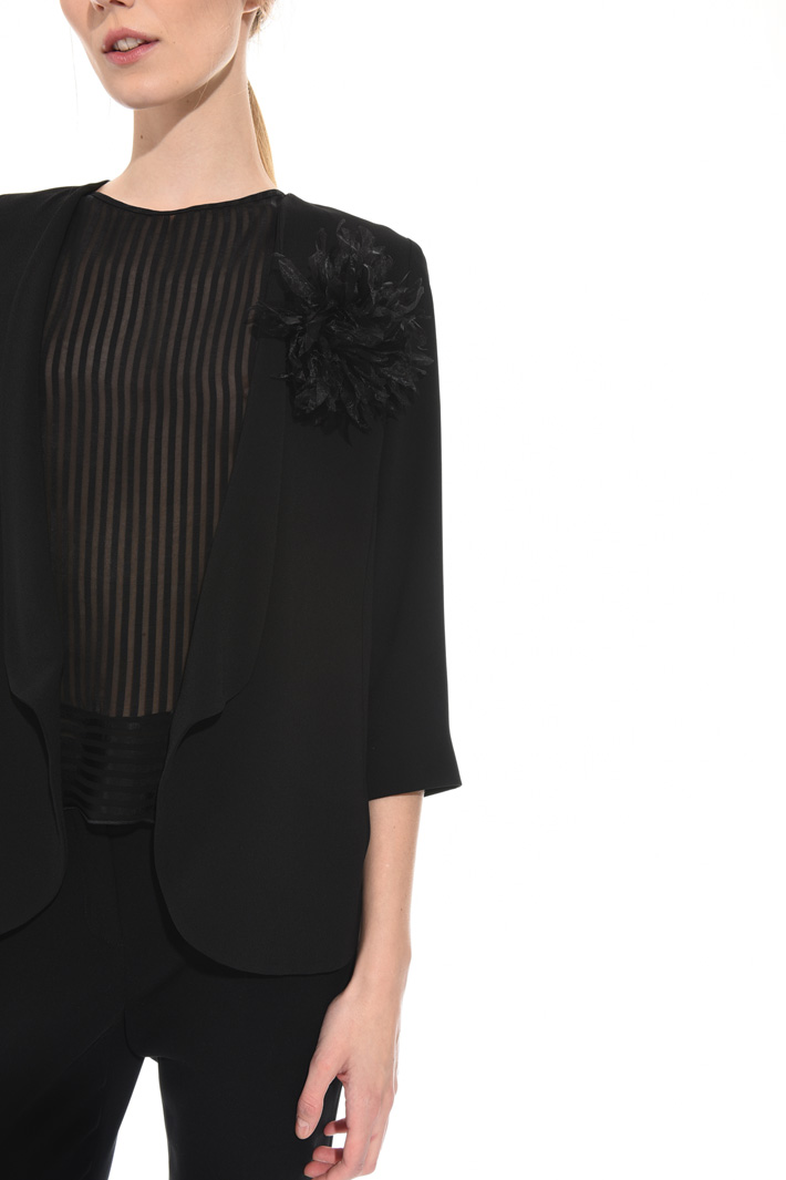 Giacca con spilla coordinata Fashion Market Giacca con spilla coordinata Fashion Market