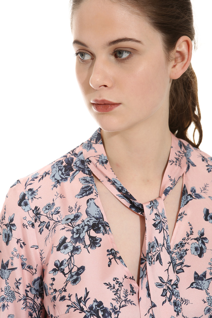 Blusa in pura seta Fashion Market Blusa in pura seta Fashion Market