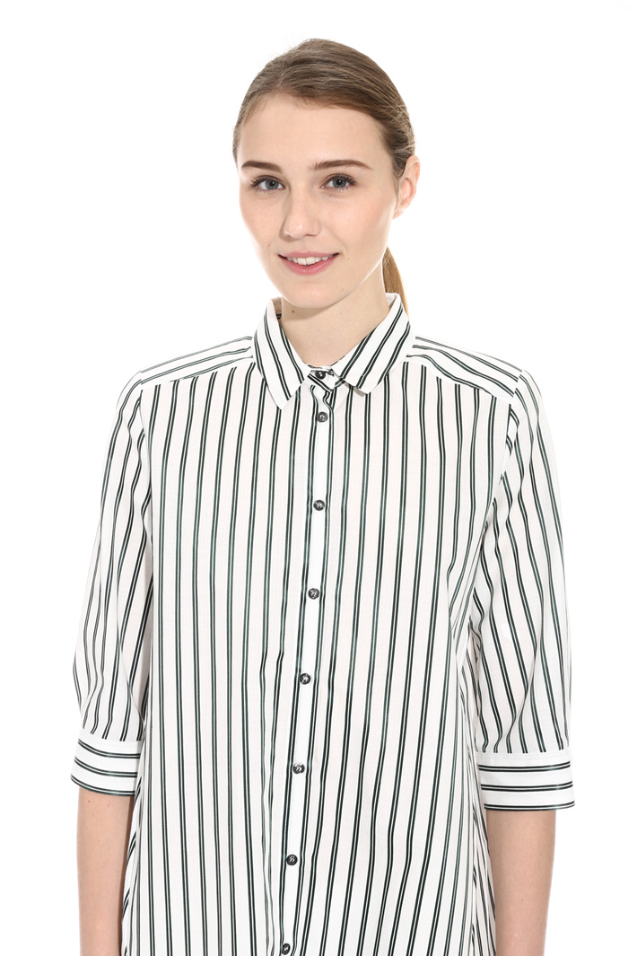 Camicia con nappine al fondo Fashion Market Camicia con nappine al fondo Fashion Market