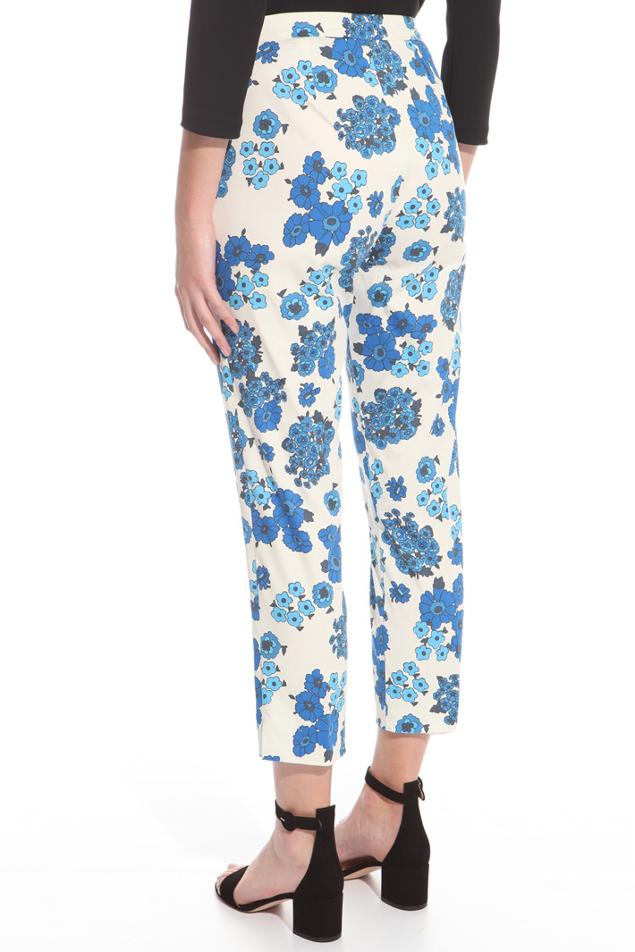 Pantalone Capri in gabardina Fashion Market Pantalone Capri in gabardina Fashion Market