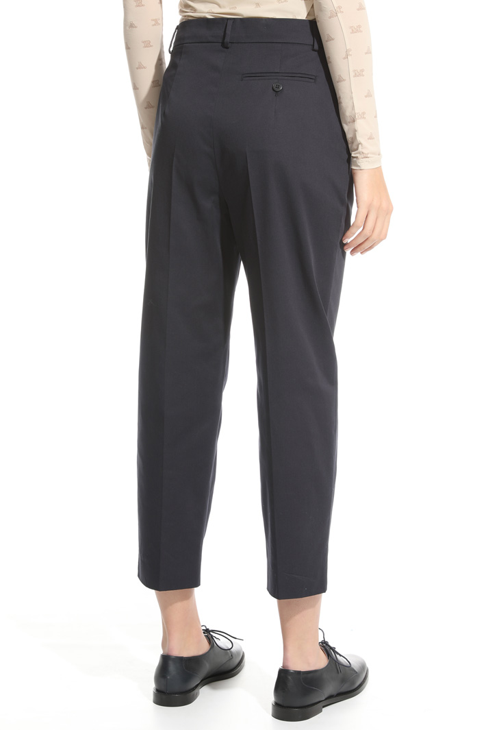 Pantalone cropped in gabardina Fashion Market Pantalone cropped in gabardina Fashion Market