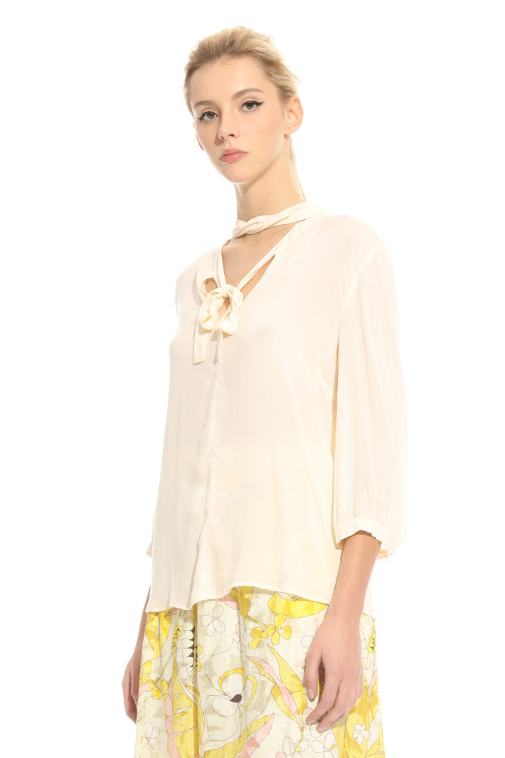 Blusa in tessuto fluido Fashion Market Blusa in tessuto fluido Fashion Market
