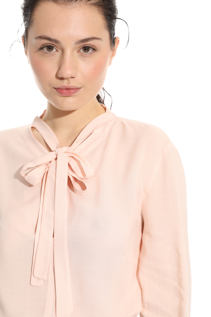 Blusa in tessuto fluido Fashion Market Blusa in tessuto fluido Fashion Market