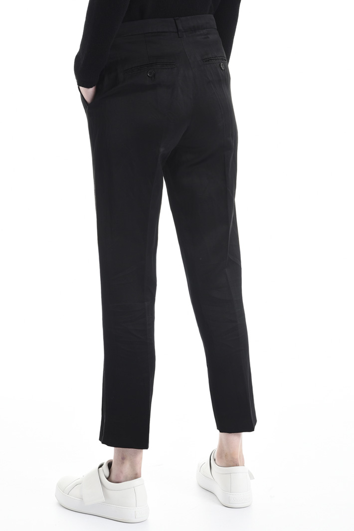 Pantalone a sigaretta in raso Fashion Market Pantalone a sigaretta in raso Fashion Market