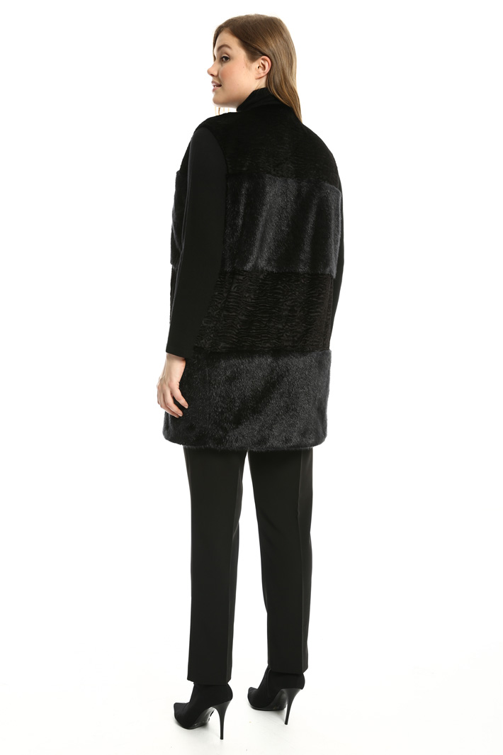 Gilet lungo effetto pelliccia Fashion Market Gilet lungo effetto pelliccia Fashion Market