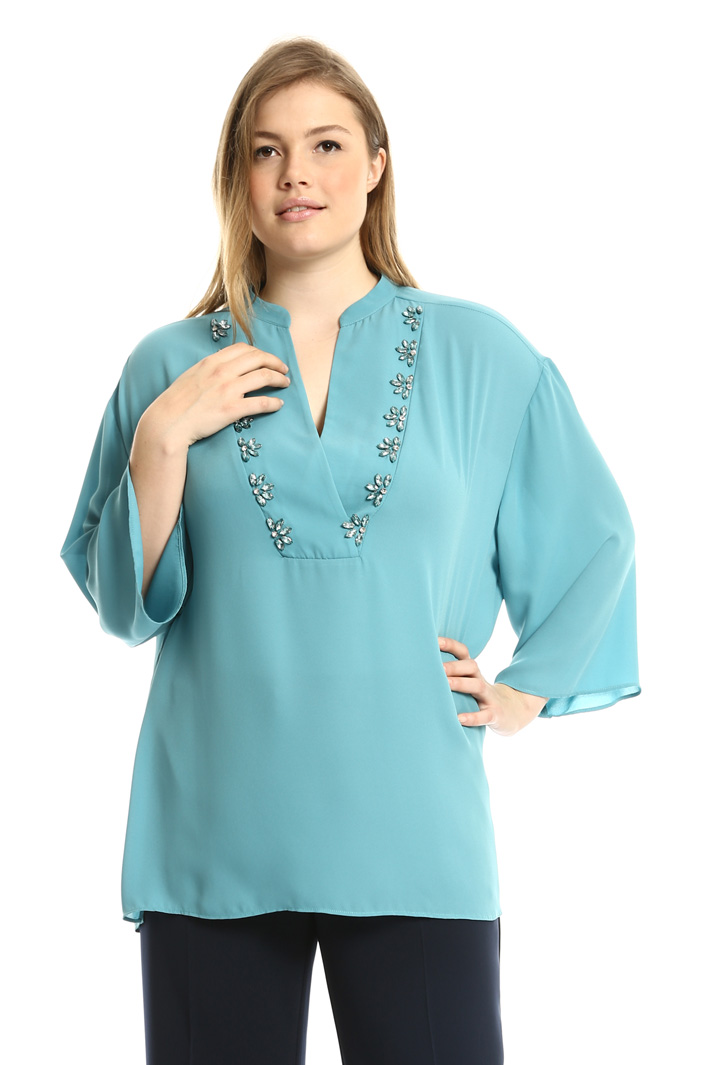 Blusa con ricamo gioiello Fashion Market Blusa con ricamo gioiello Fashion Market