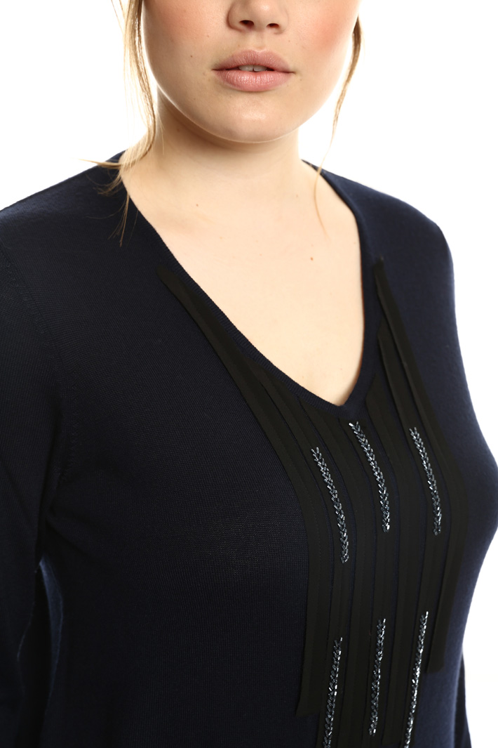 Maglia in lana con ricamo Fashion Market Maglia in lana con ricamo Fashion Market