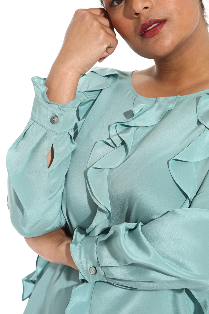 Blusa in seta Fashion Market Blusa in seta Fashion Market