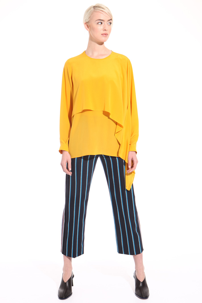 Blusa con pannello sovrapposto Fashion Market Blusa con pannello sovrapposto Fashion Market