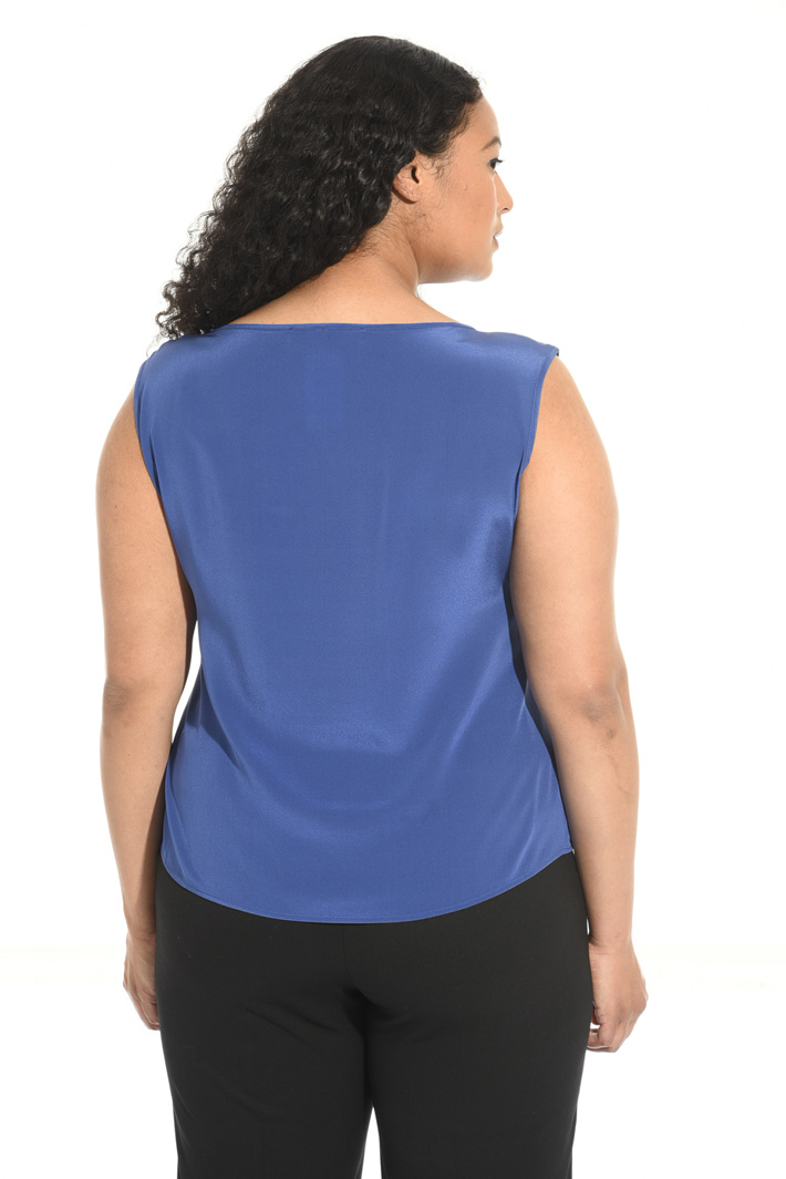 Top in seta Fashion Market Top in seta Fashion Market