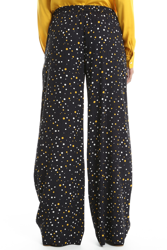 Pantalone in tessuto goffrato Fashion Market Pantalone in tessuto goffrato Fashion Market