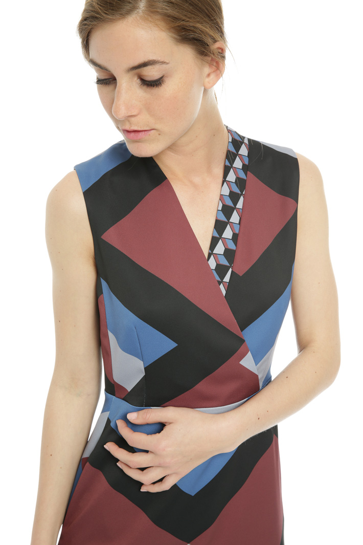 Abito a fantasia geometrica Fashion Market Abito a fantasia geometrica Fashion Market