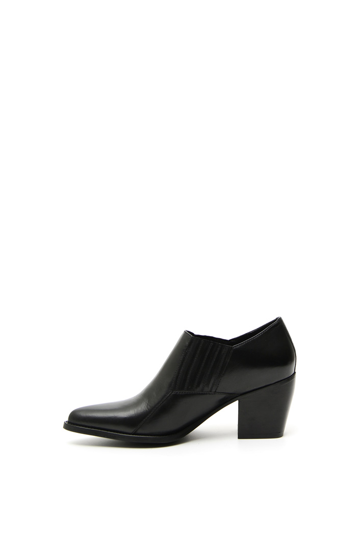 Stivaletto con tacco largo Fashion Market Stivaletto con tacco largo Fashion Market