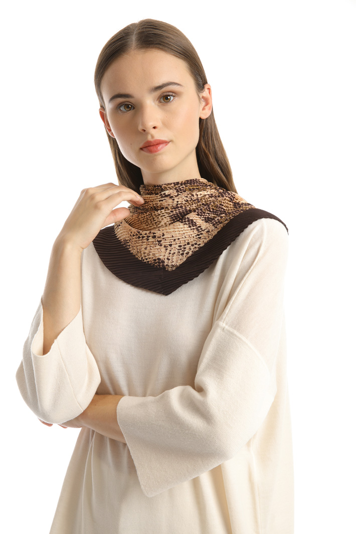 Foulard asimmetrico plissé Fashion Market Foulard asimmetrico plissé Fashion Market