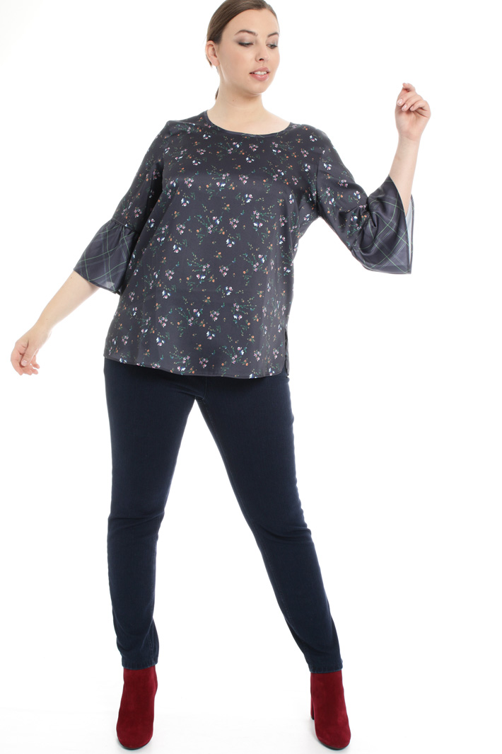 Blusa in twill stampato Fashion Market Blusa in twill stampato Fashion Market