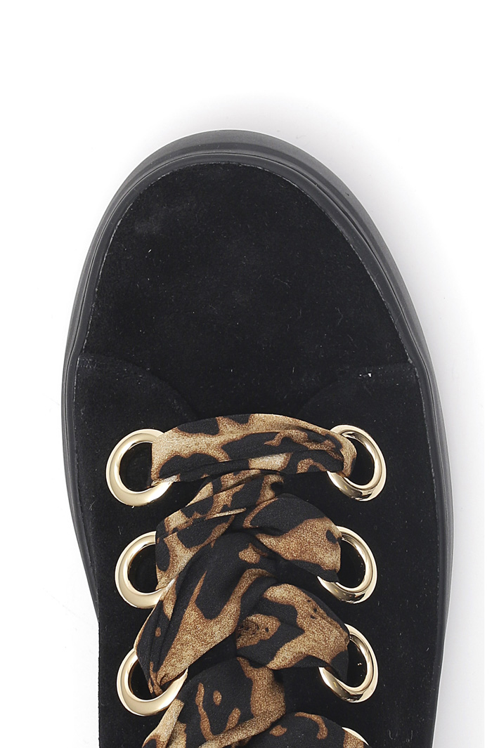 Sneakers in pelle scamosciata Fashion Market Sneakers in pelle scamosciata Fashion Market