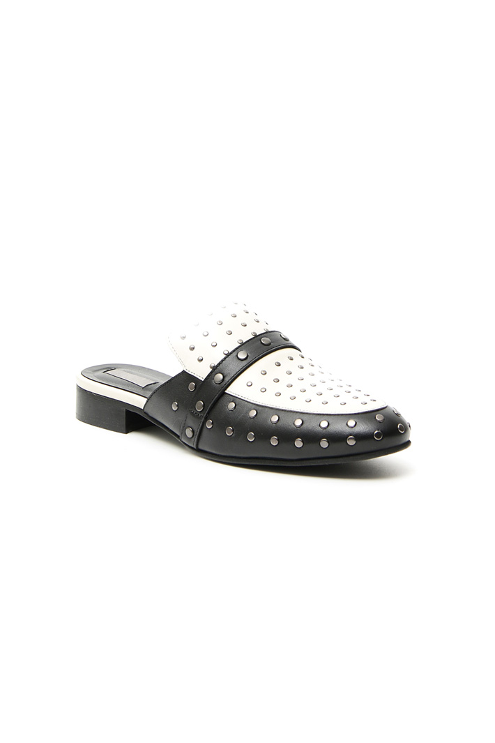 Sabot in pelle con borchie Fashion Market Sabot in pelle con borchie Fashion Market