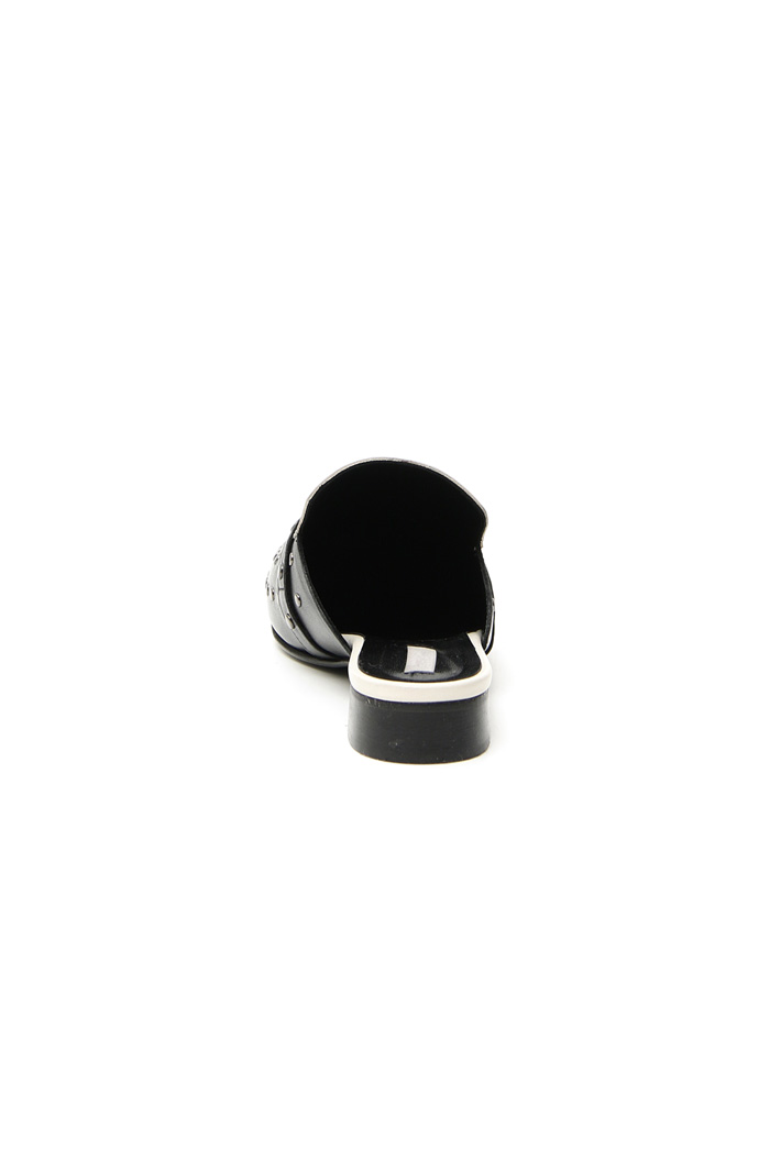 Sabot in pelle con borchie Fashion Market Sabot in pelle con borchie Fashion Market