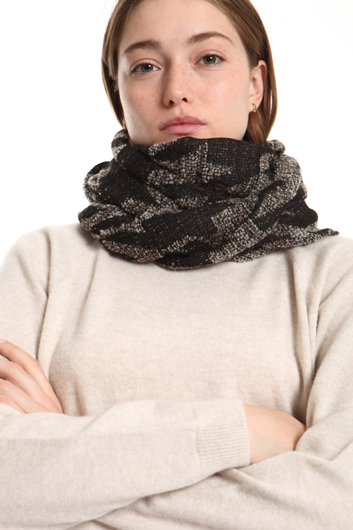 Foulard in filato misto lana Fashion Market Foulard in filato misto lana Fashion Market