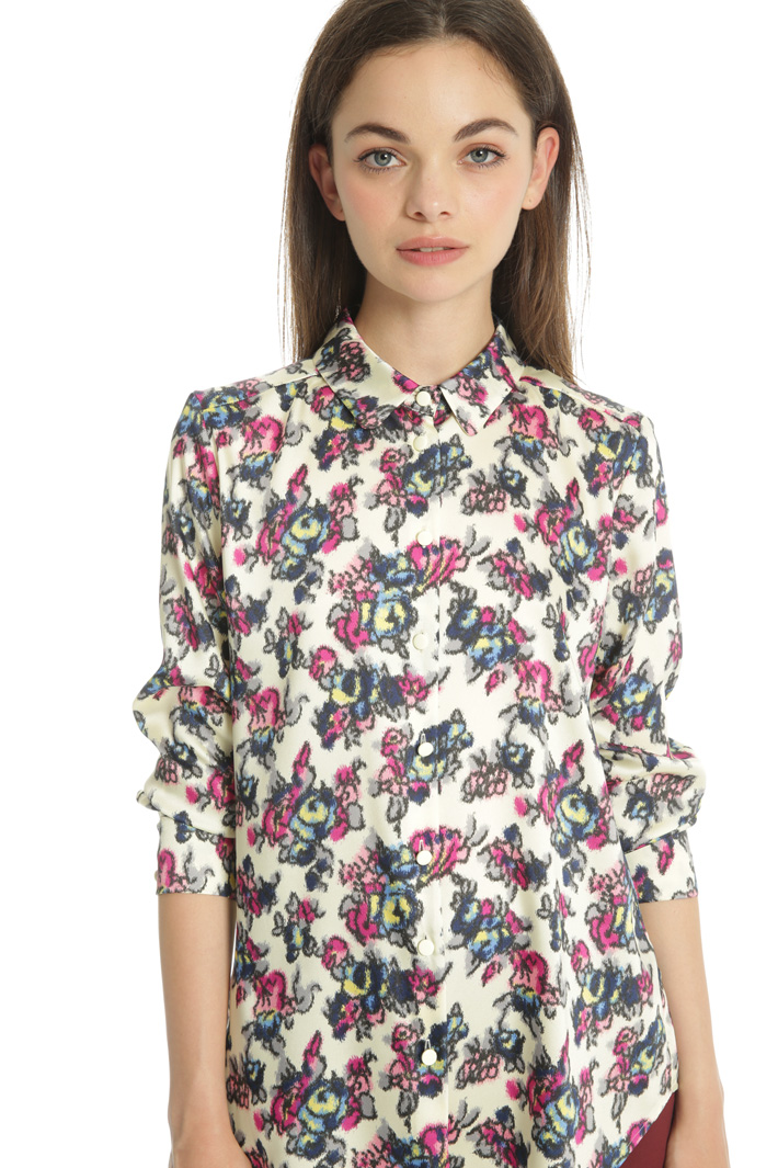 Camicia in twill stampato Fashion Market Camicia in twill stampato Fashion Market