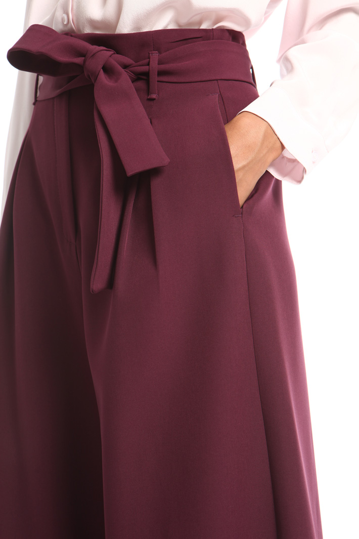 Pantalone ampio con cintura Fashion Market Pantalone ampio con cintura Fashion Market