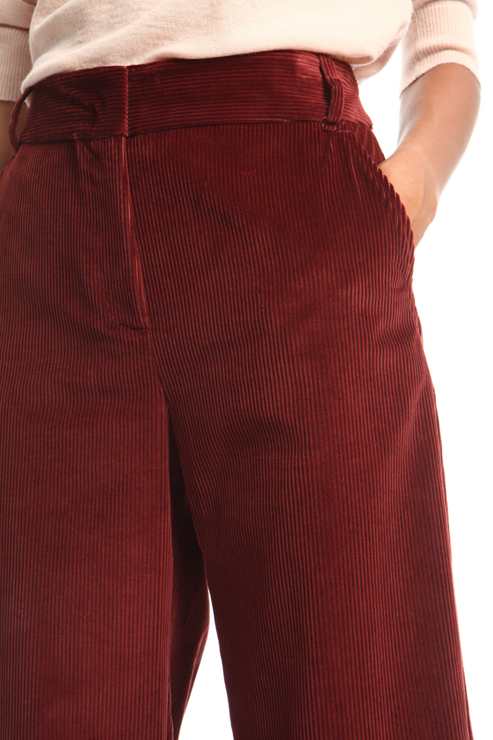 Pantaloni cropped in velluto Fashion Market Pantaloni cropped in velluto Fashion Market