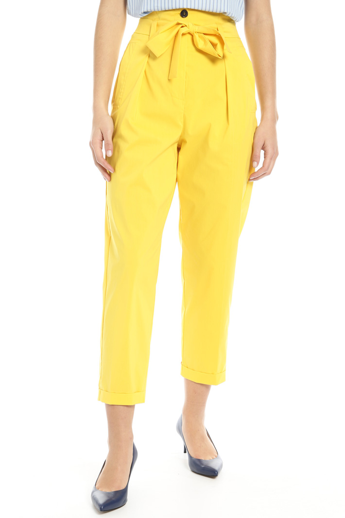 Pantaloni carrot in cotone Fashion Market Pantaloni carrot in cotone Fashion Market