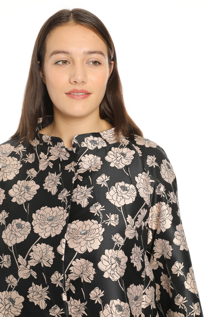 Spolverino jacquard Fashion Market Spolverino jacquard Fashion Market