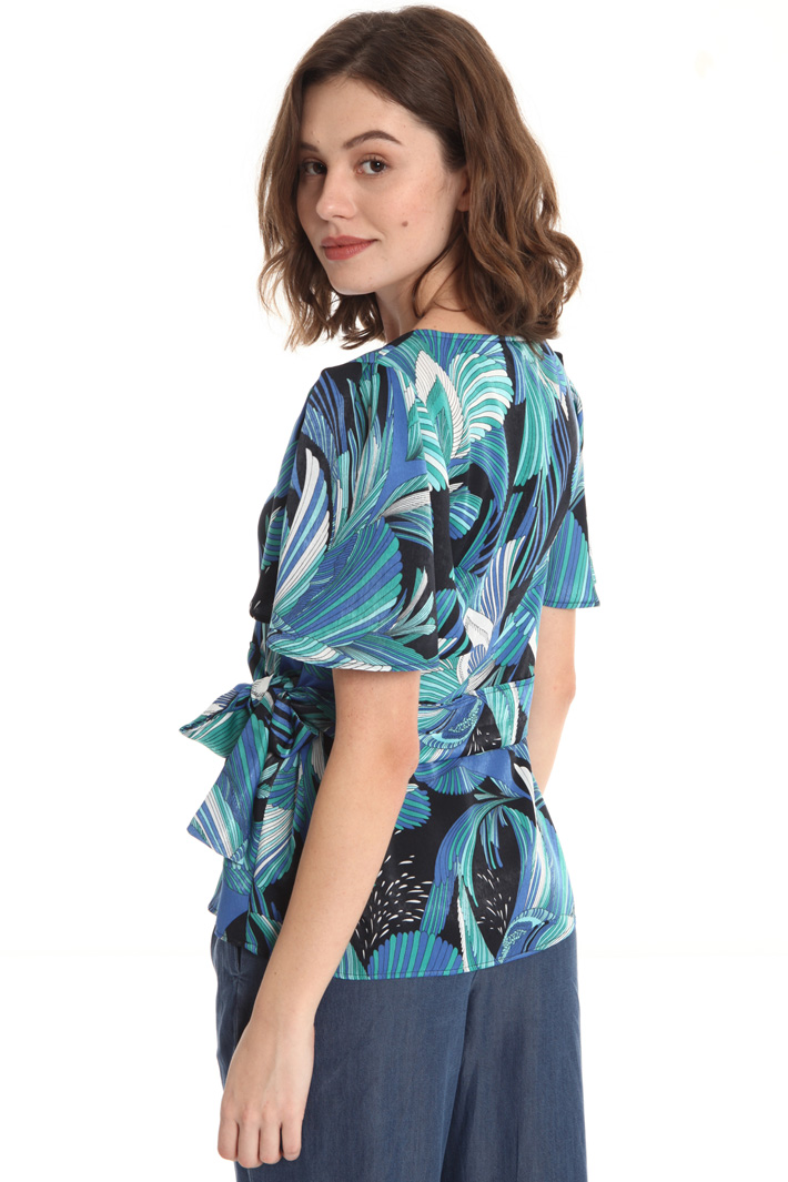 Blusa in raso stampato Fashion Market Blusa in raso stampato Fashion Market