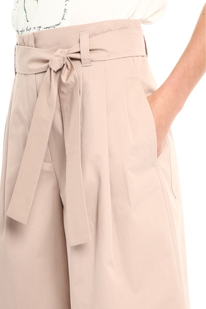 Pantaloni cropped in cotone Fashion Market Pantaloni cropped in cotone Fashion Market
