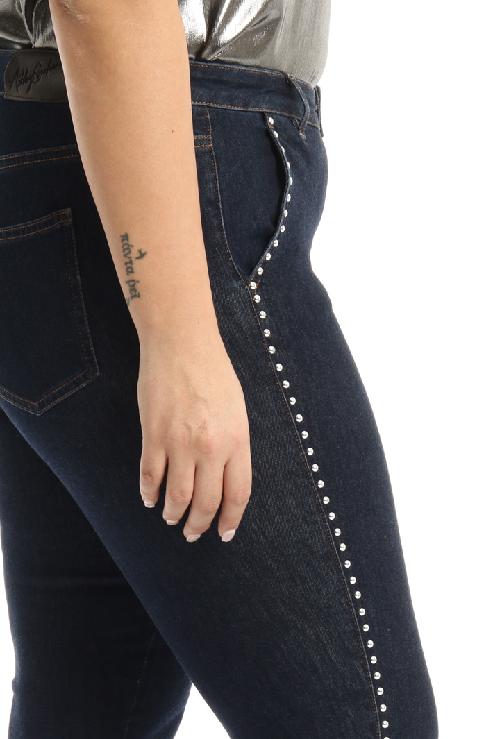 Jeans con borchie a decoro Fashion Market Jeans con borchie a decoro Fashion Market