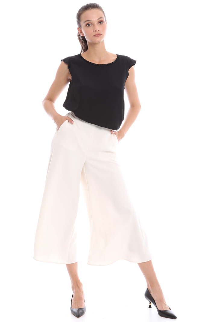 Pantaloni cropped in satin Fashion Market Pantaloni cropped in satin Fashion Market