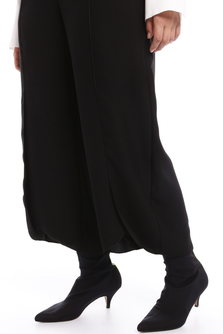 Pantaloni ampi in enver satin Fashion Market Pantaloni ampi in enver satin Fashion Market