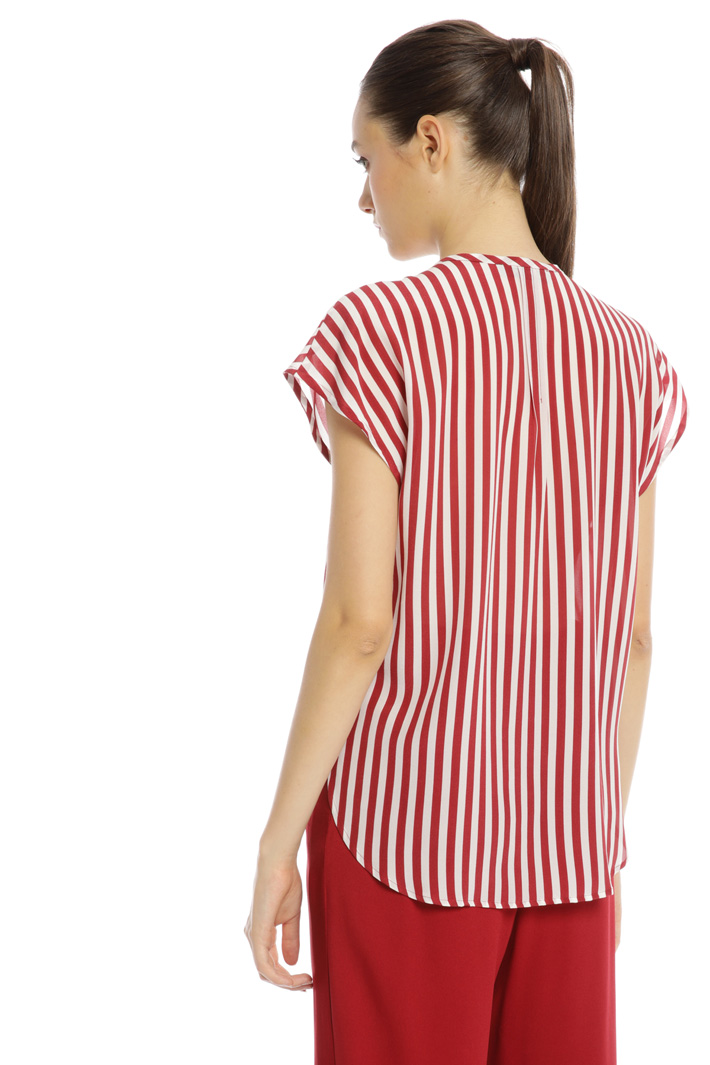 Top in pura seta con volant Fashion Market Top in pura seta con volant Fashion Market
