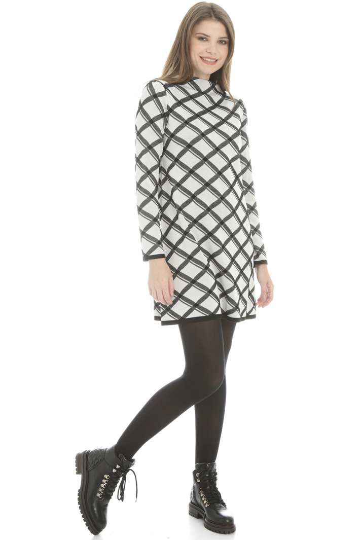 Mini abito in maglia jacquard Fashion Market Mini abito in maglia jacquard Fashion Market